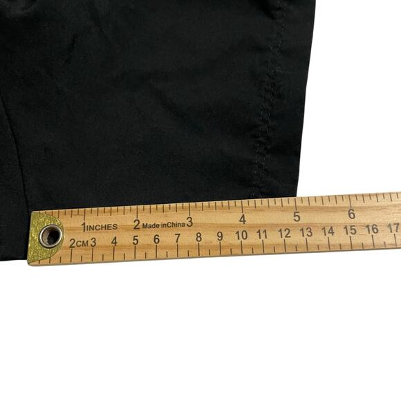 Nike Womens Athletic Shorts Size XL Black Green Soccer Football Shorts Dri Fit - Picture 8 of 9